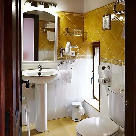 Rural La Puebla Hotel 3*
