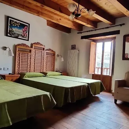 Rural La Puebla Hotel Orbaneja del Castillo