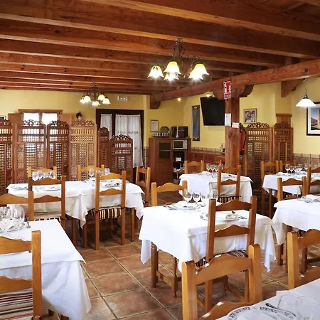 Rural La Puebla Orbaneja del Castillo