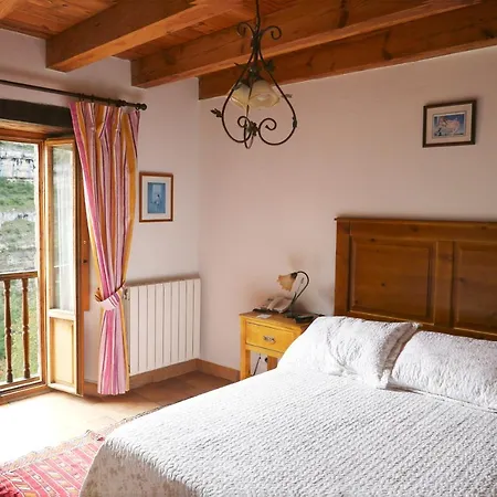 Rural La Puebla 3* Orbaneja del Castillo