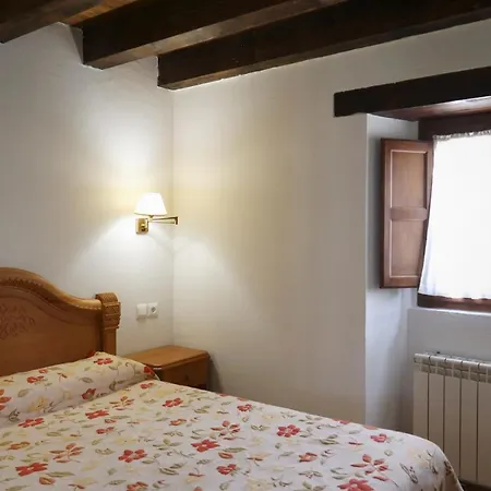 Rural La Puebla Orbaneja del Castillo